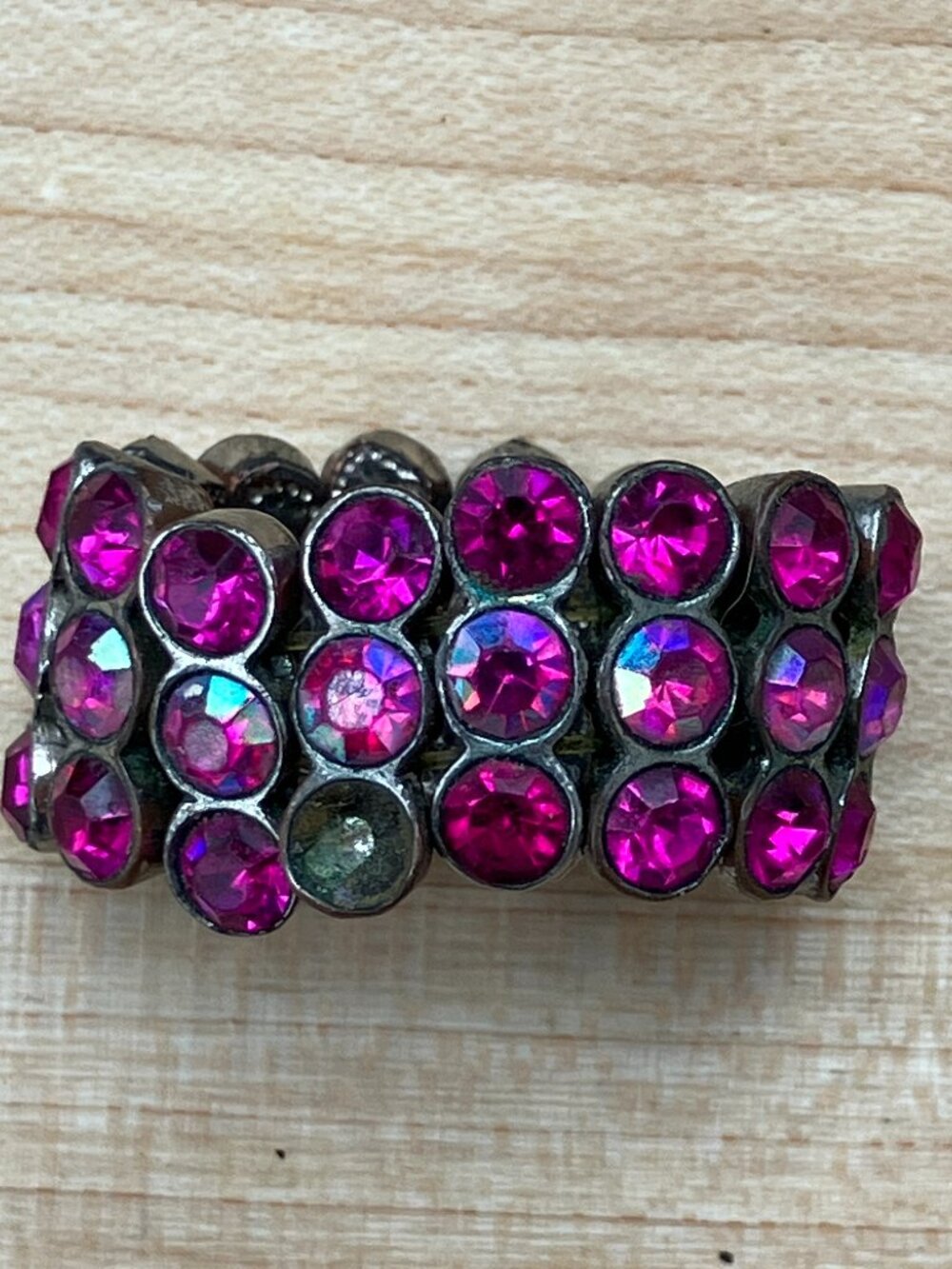 ✨ Y2K Retro Fuchsia Rhinestone Statement Stretch Ring ✨